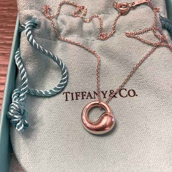 Tiffany & Co - Picture 4 of 5